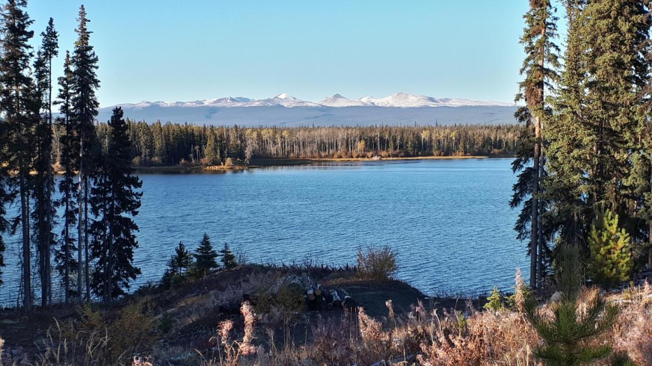 Red Cariboo Apartments Anahim Lake Экстерьер фото